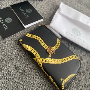 ❌❌❌sold❌❌❌❌❌Authentic Versace Medusa wallet